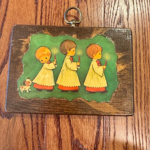 VTG Christmas Wall Hanging Plaque Decoupage Choir Alter Boy Handmade Artisan - Picture 2 of 13